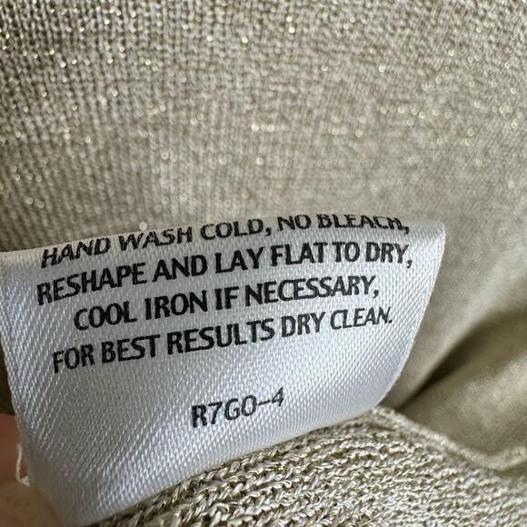 Eileen Fisher Womens size XS Shimmer Gold Lightweight V Neck Pullover Sweater - Picture 11 of 11